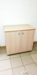 Офисный шкаф